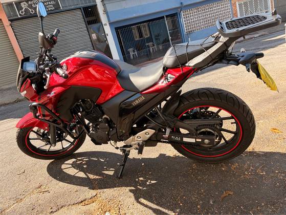 YAMAHA FZ25 FAZER CONNECTED ABS YAMAHA FZ25 FAZER CONNECTED ABS